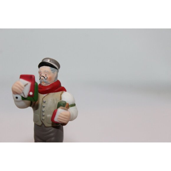 Dept 56 New England Village - Postal Pickup - Picture 6 of 9